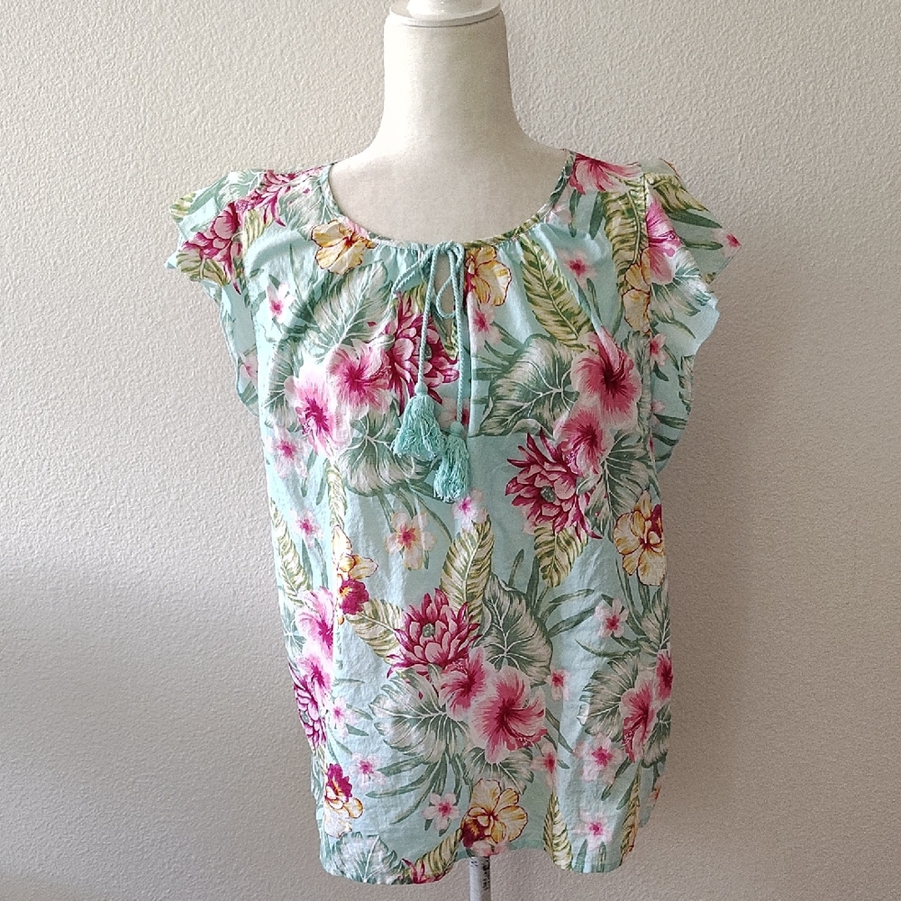 Land N Sea Women's Tropical Floral Print Women's Top - Pink and Green Size Mediu